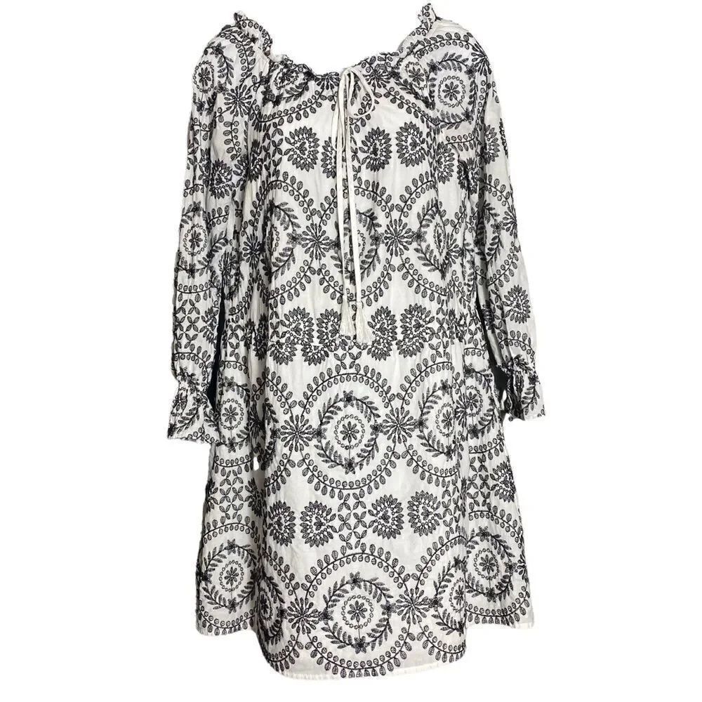 Sam Edelman Embroidered Shift Dress Size 6